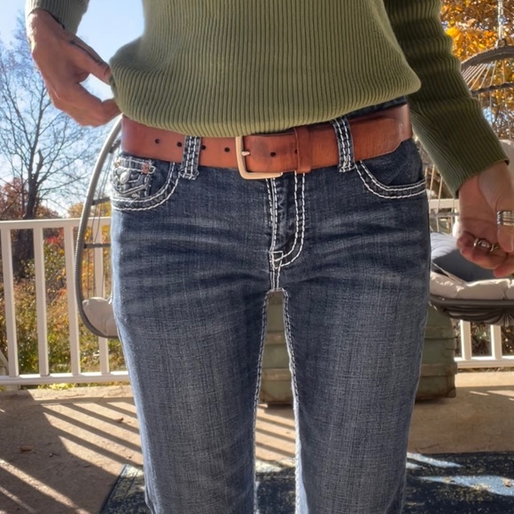 Julie True Religion Straight Leg Jeans - Picture 11 of 17